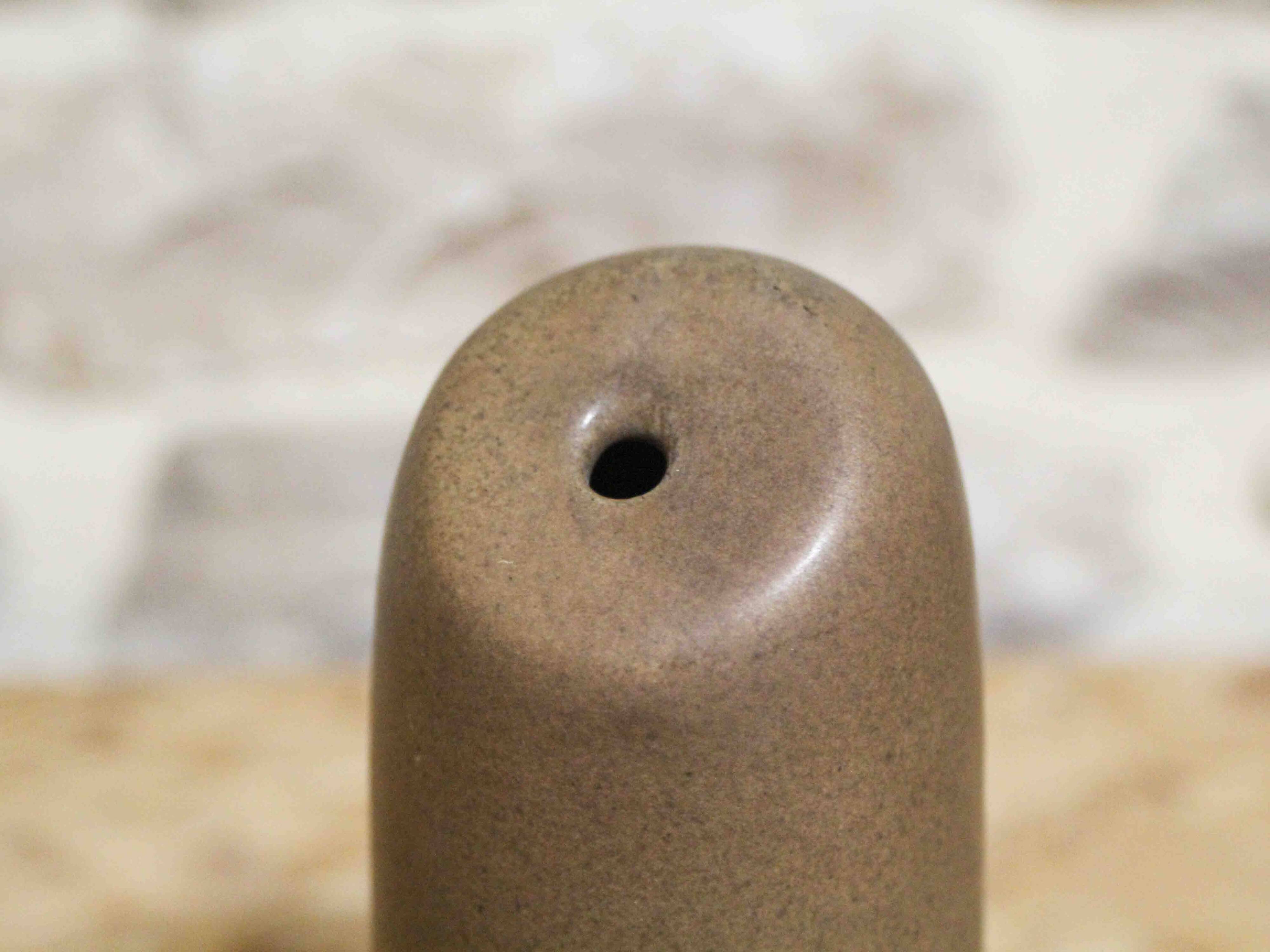 Glazed ceramic soliflore