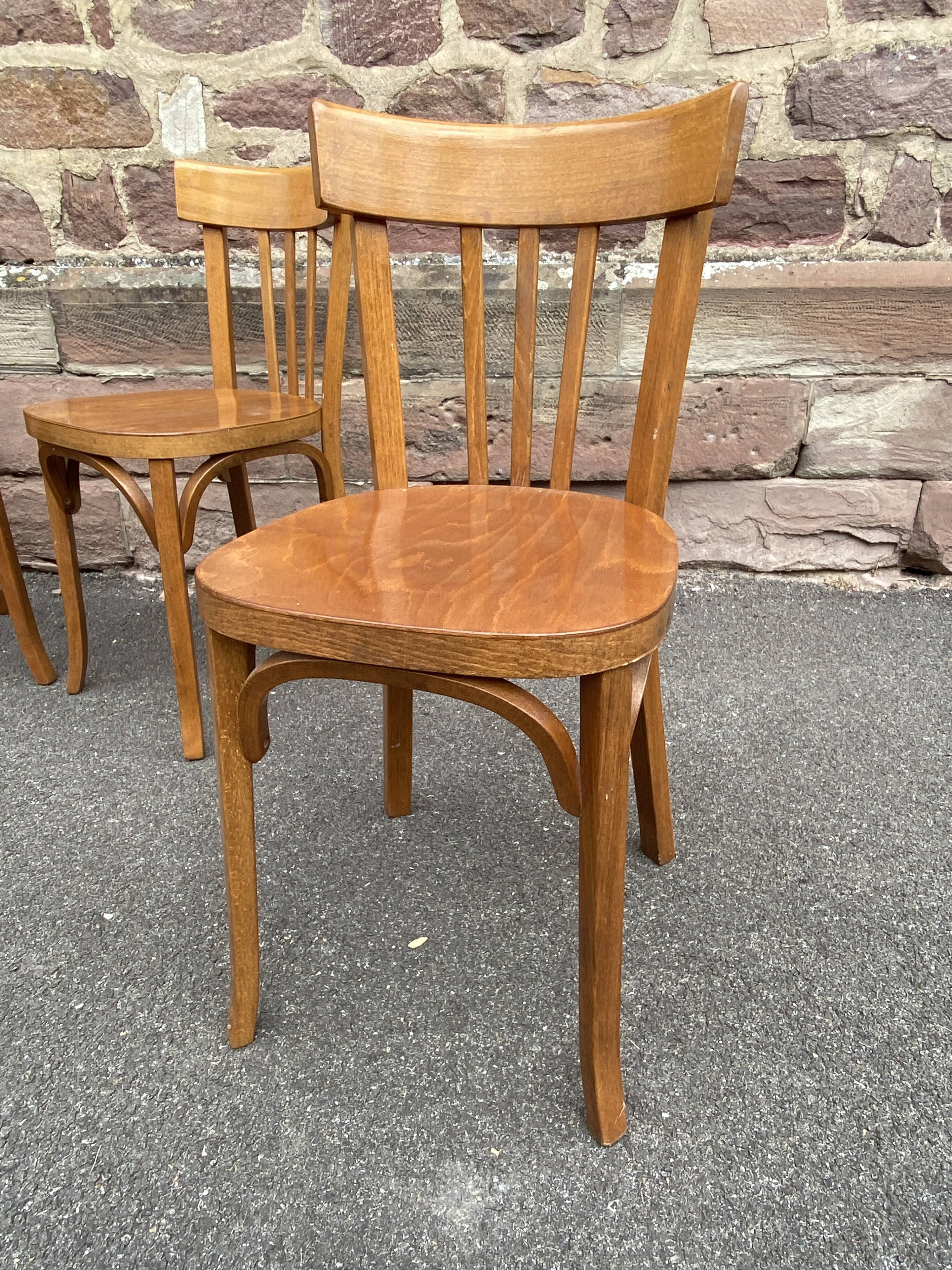 set of 4 Viennese chairs curved wood baumann Restaurant Paris bistro