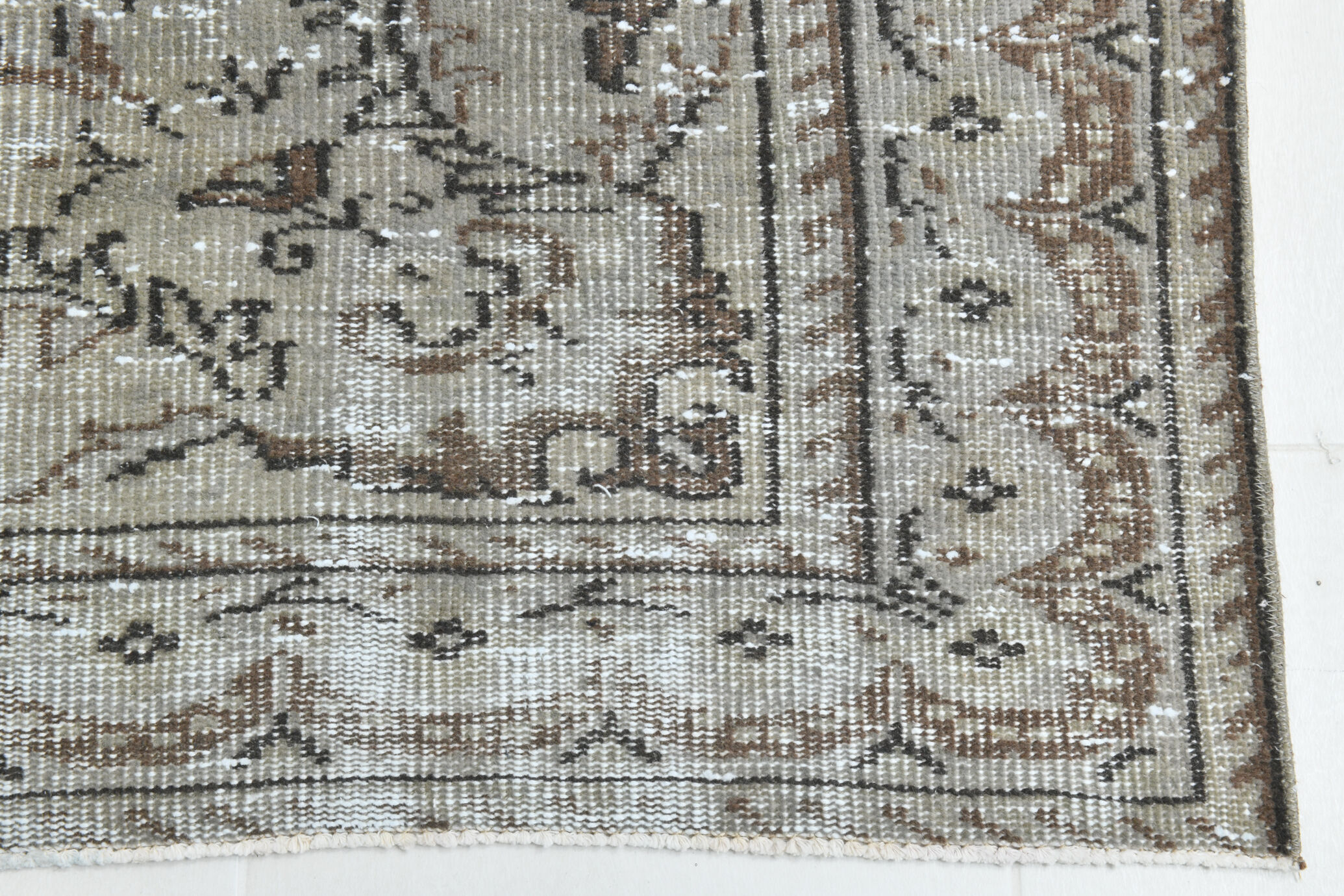 5x8 Handmade Oriental Vintage Rug,168x257Cm