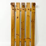 Vintage wall coat rack in solid pine