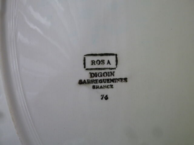 Oval earthenware dish Digoin Sarreguemines Model Rosa