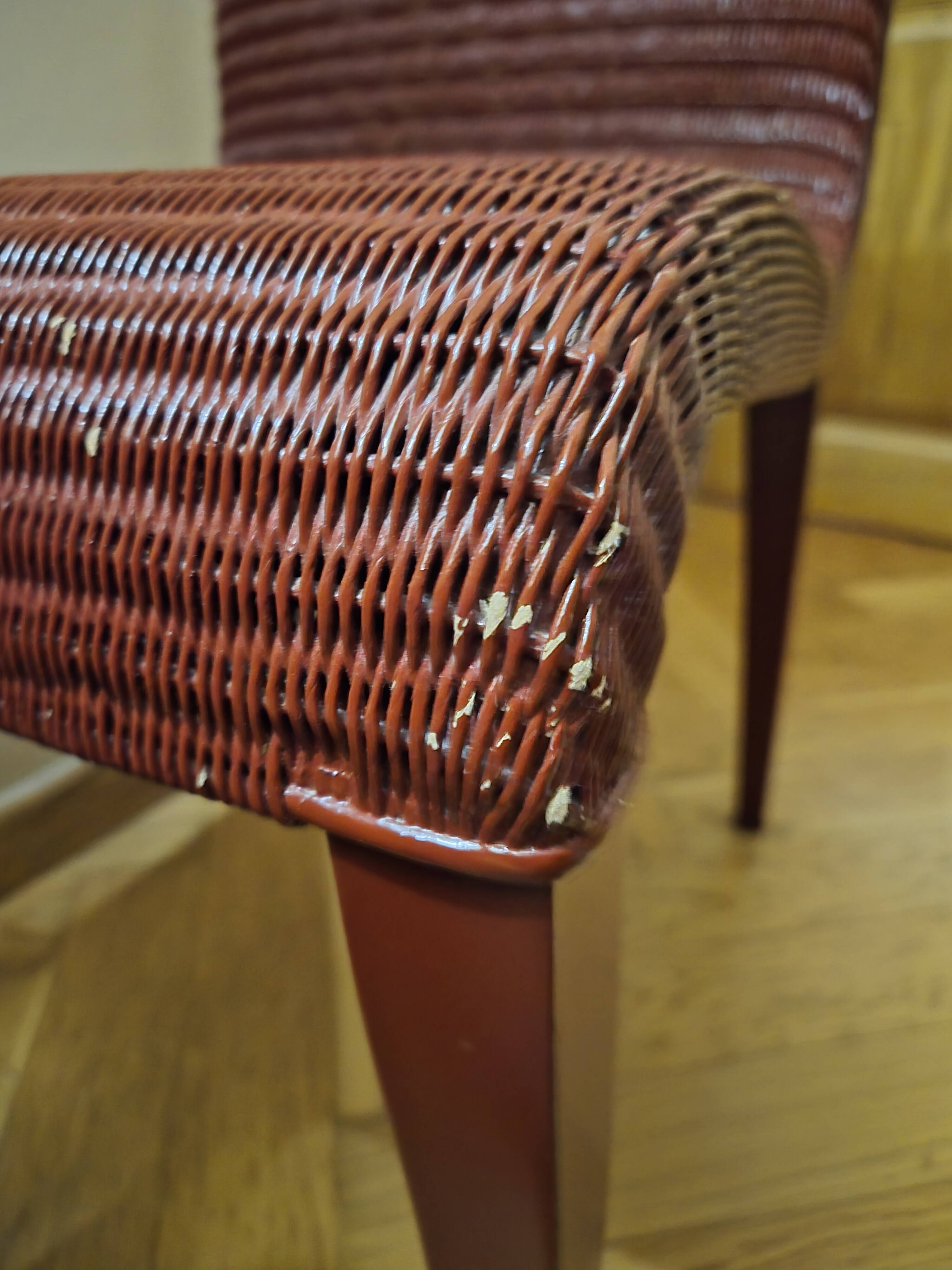 Melissa dining chair