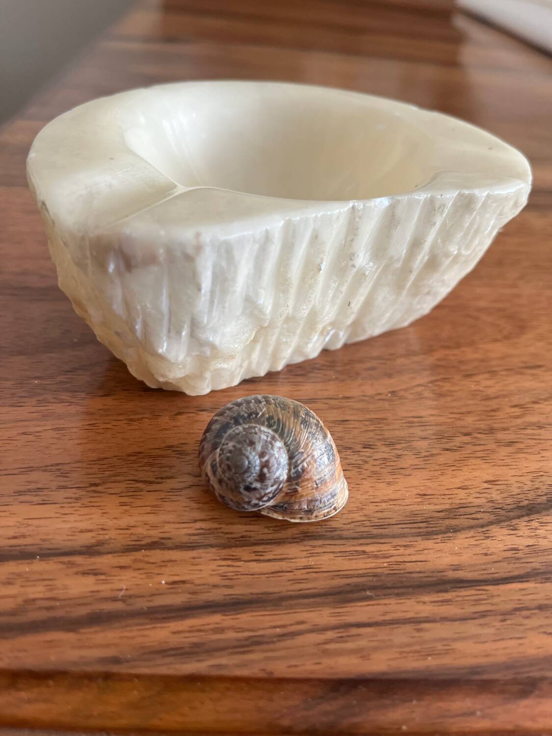 Vintage 1970s alabaster stone ashtray