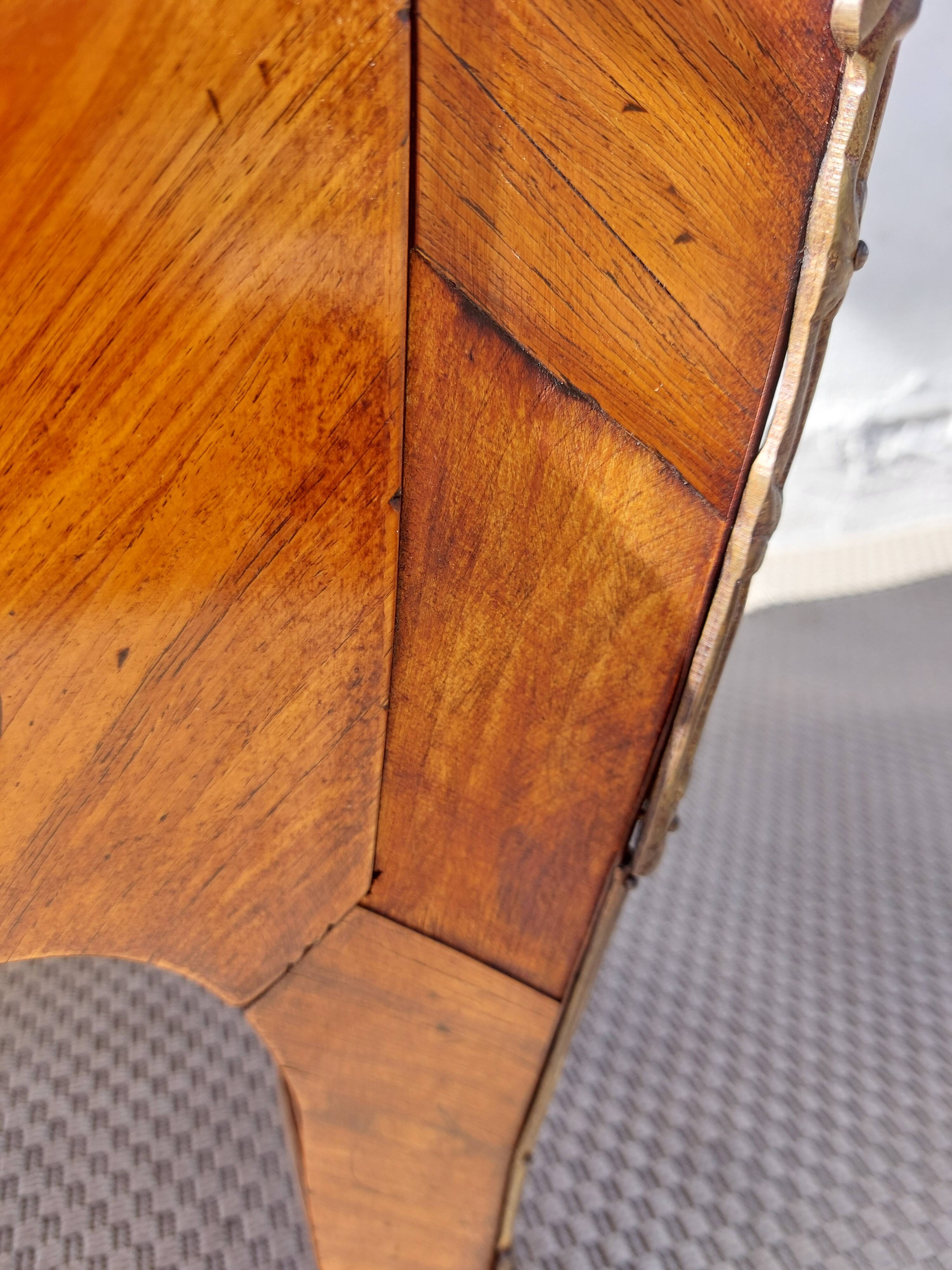 Louis XV style commode, inlaid with rosewood, marble top.