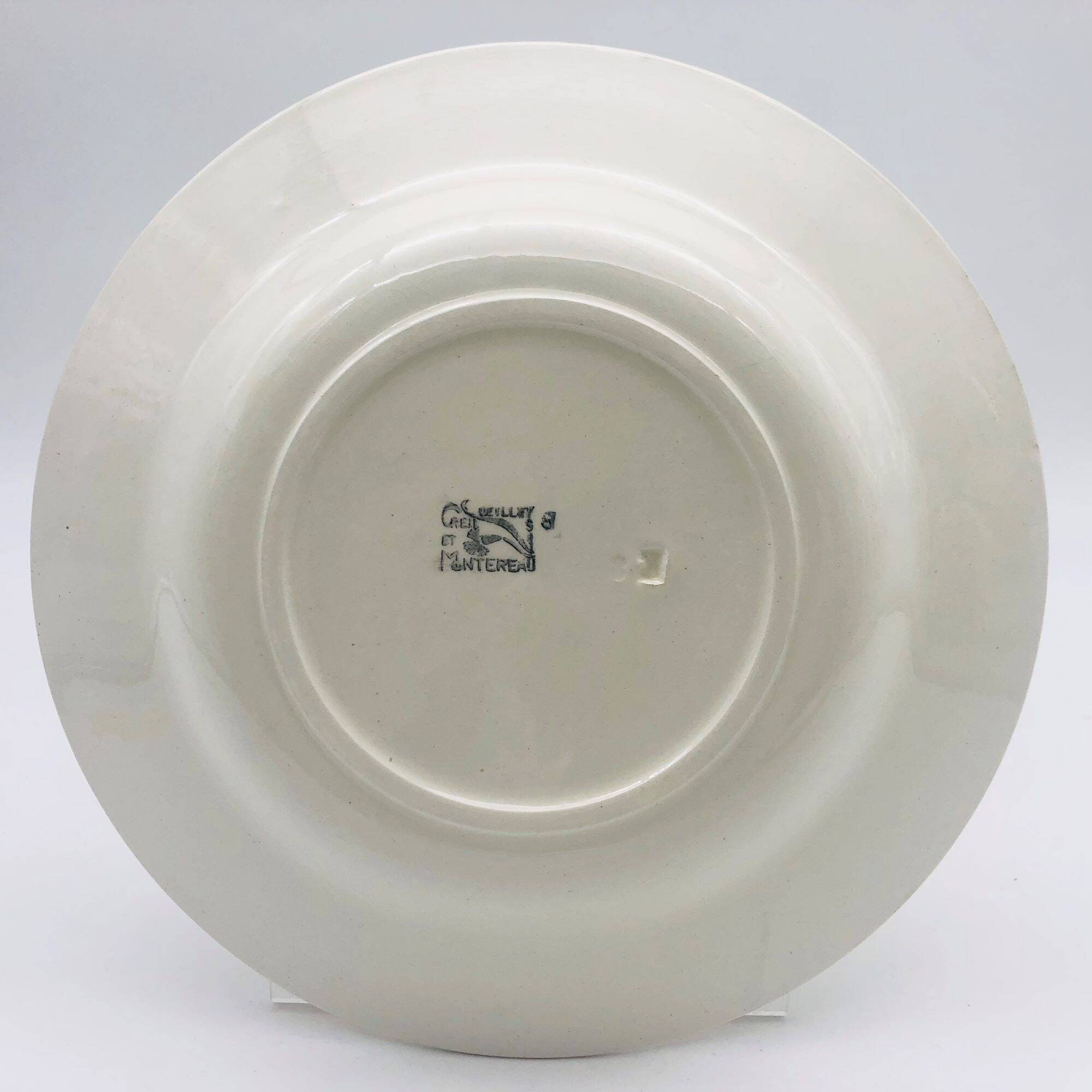 6 Deep Plates, Creil and Montereau – Carnation model.