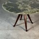 Table à manger ronde en onyx et noyer massif par Osvaldo Borsani, années 1950