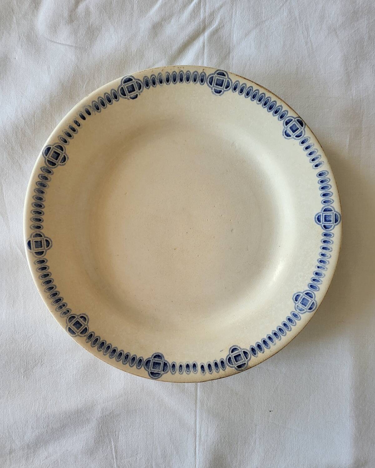 Old Earthenware Plate Creil and Montereau Dublin Service