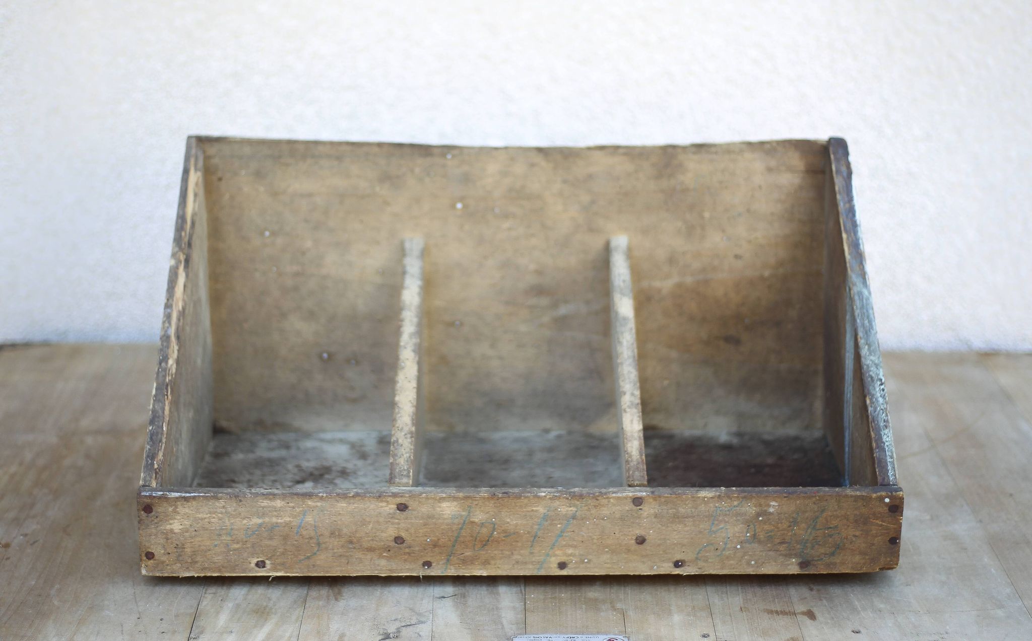 Bac rangement bois, meuble de rangement vintage, rangement outil