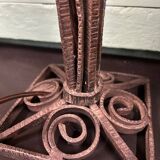 Art Deco lamp in wrought metal and pink glass