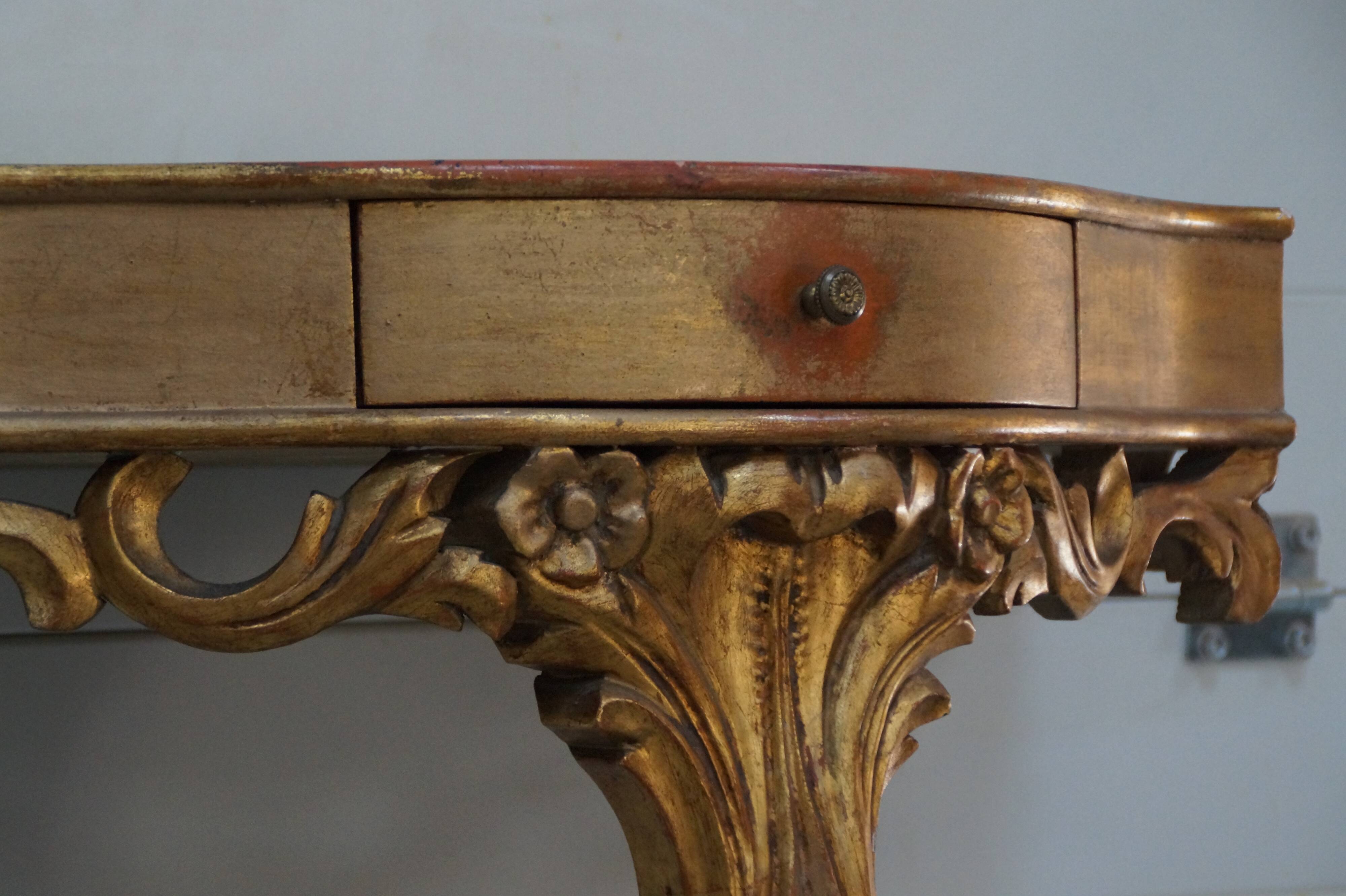 Console applique de style Louis XV