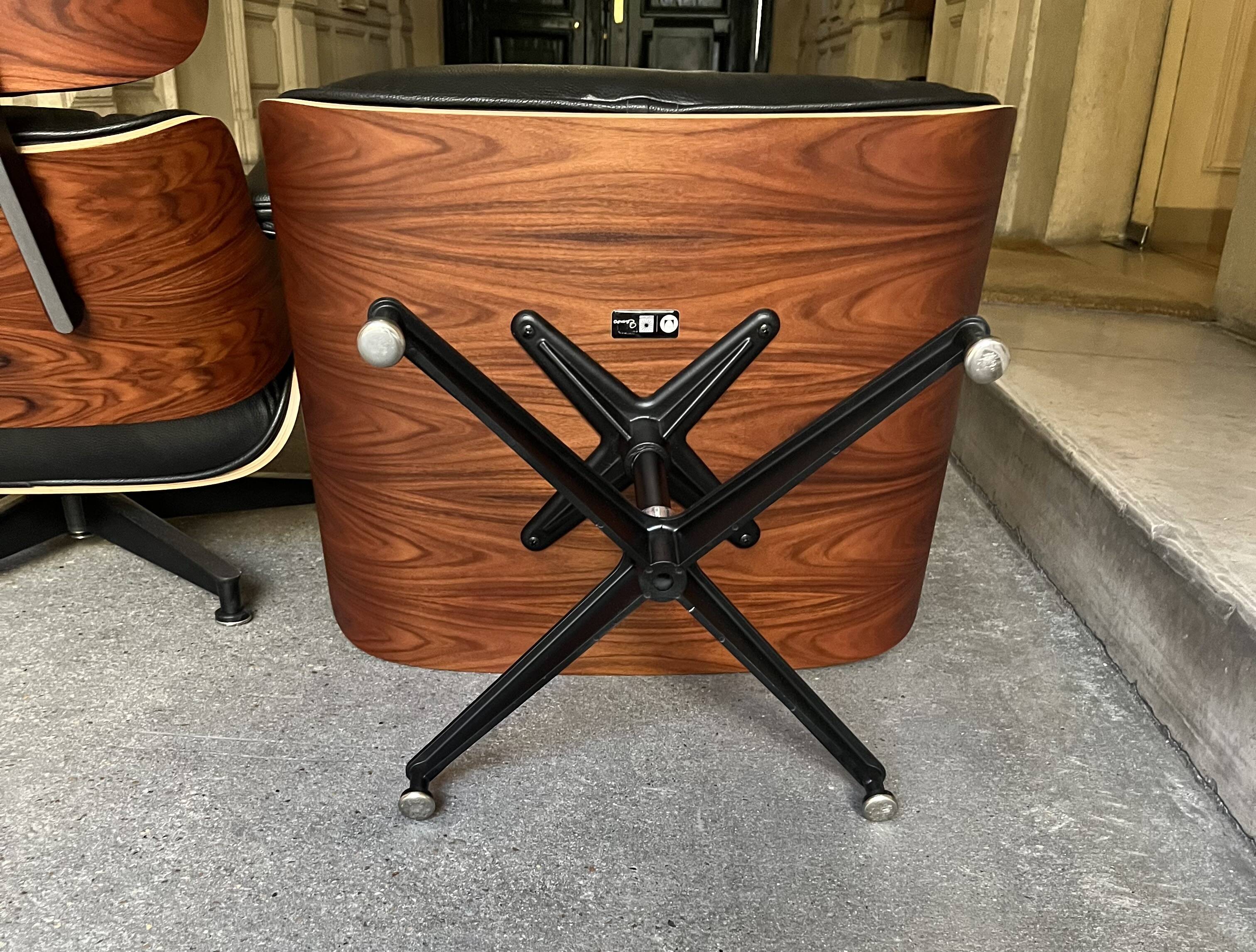 Charles Eames lounge chair