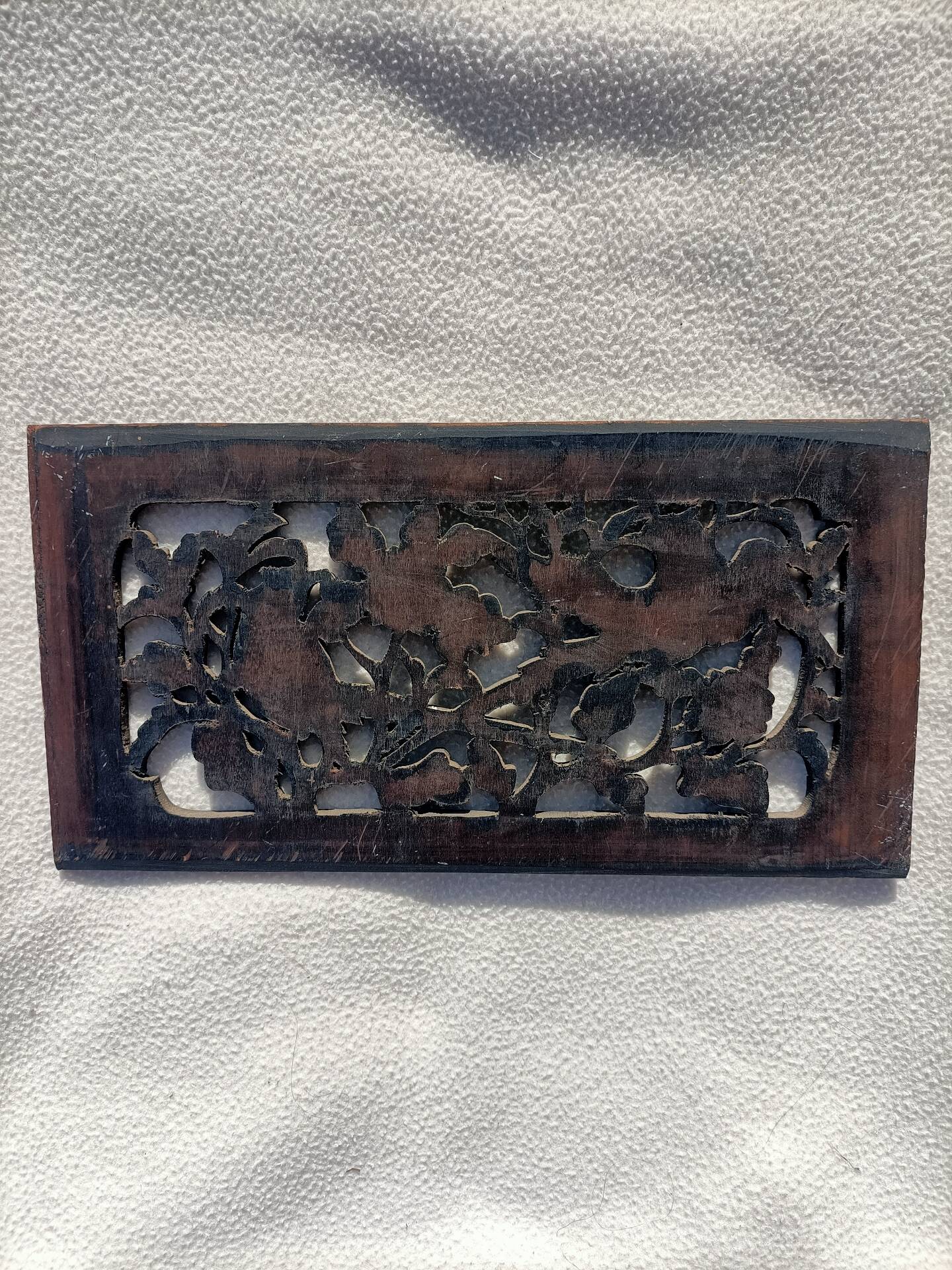 Relief sculpture