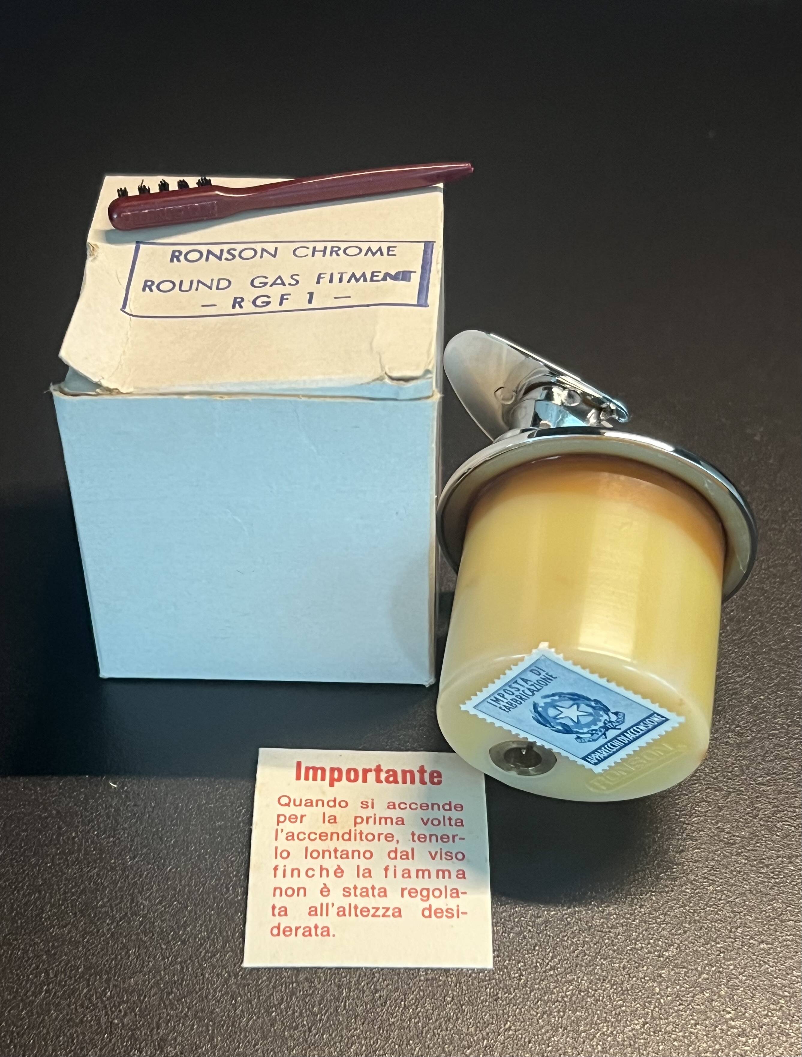 White ceramic smoking set by Revelli, Italy 1970