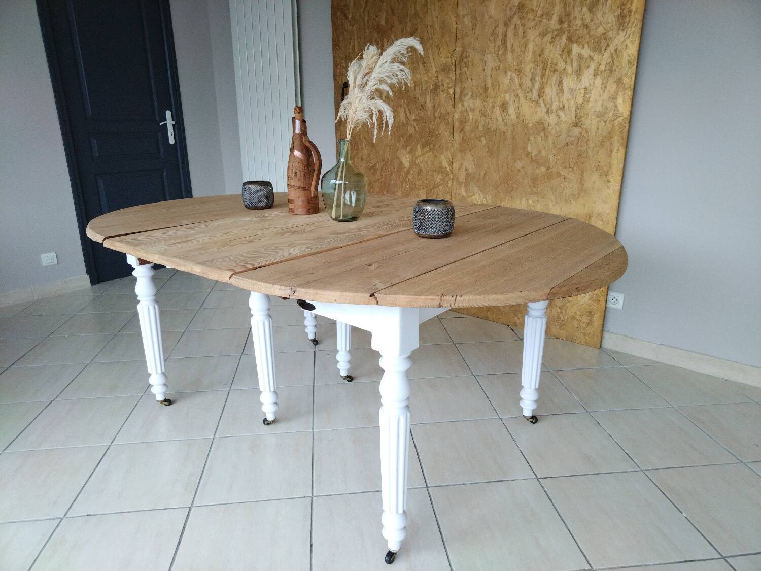 Renovated oak folding table