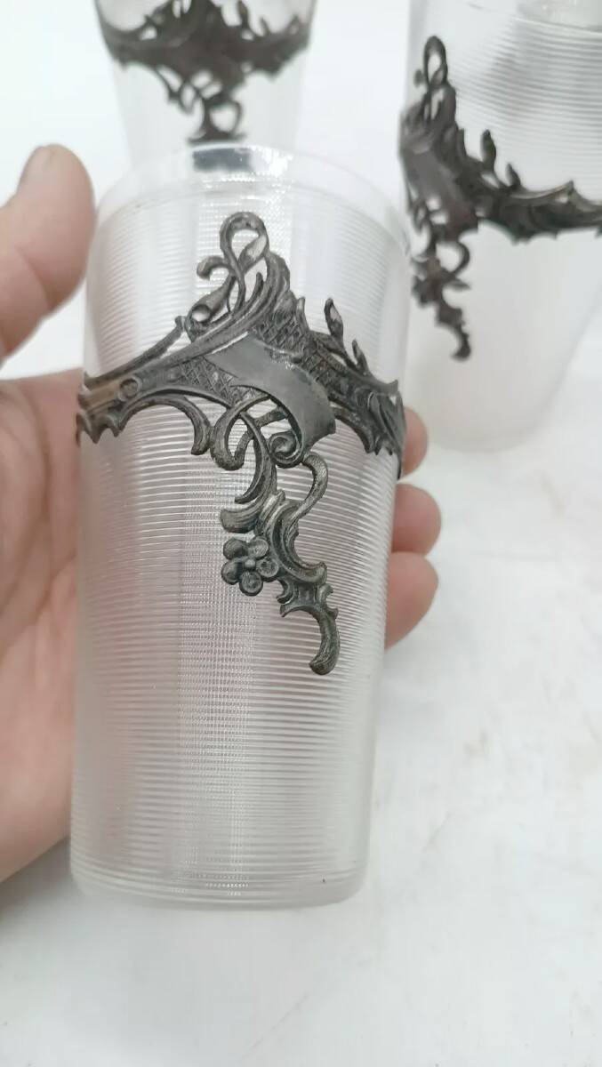 Tray with carafe and 6 glasses, glass and silver-plated metal, Art Nouveau period