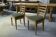 Paire de chaises modernes avec assises en velours vert 1940’s