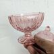 Bonbonnière rose en verre