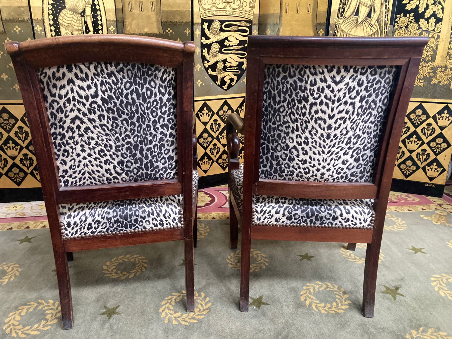 2 armchairs restoration with stock