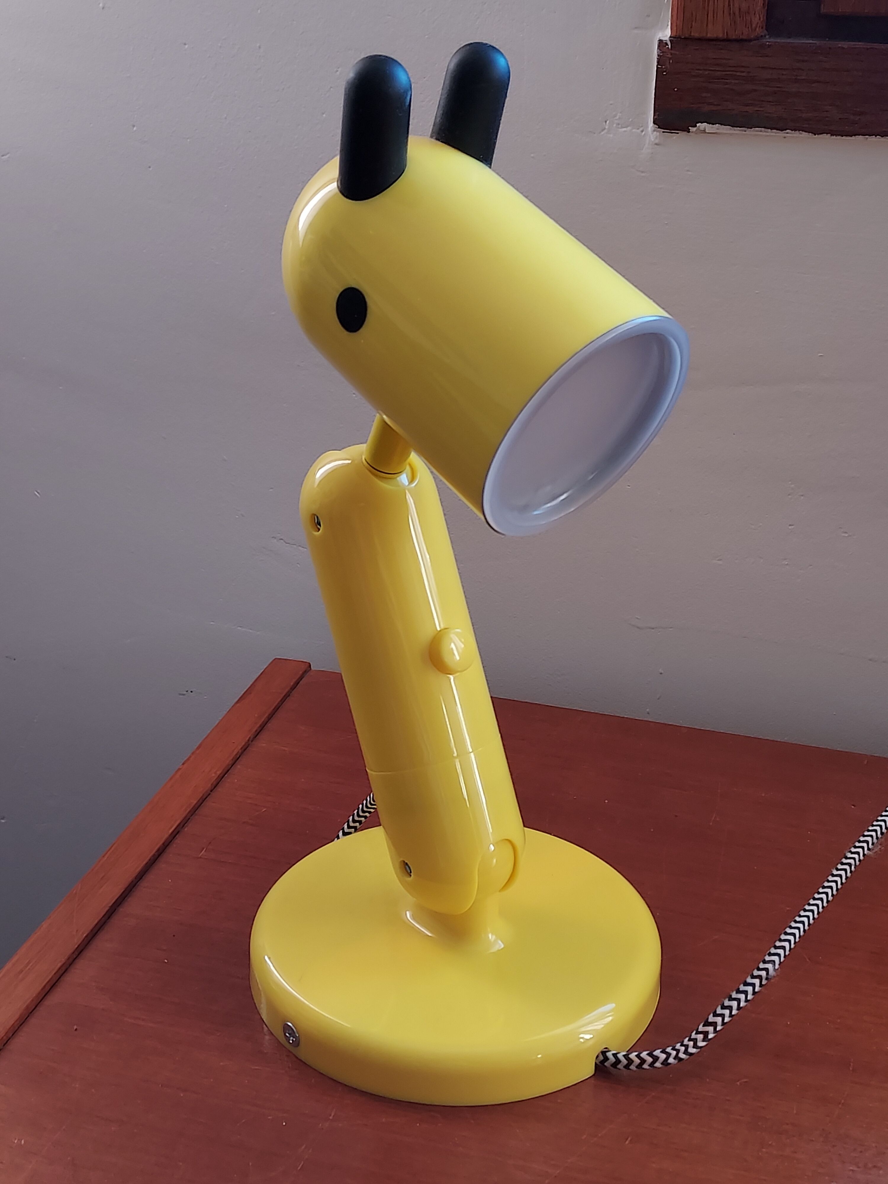 Ikea lamp applies Kruj yellow