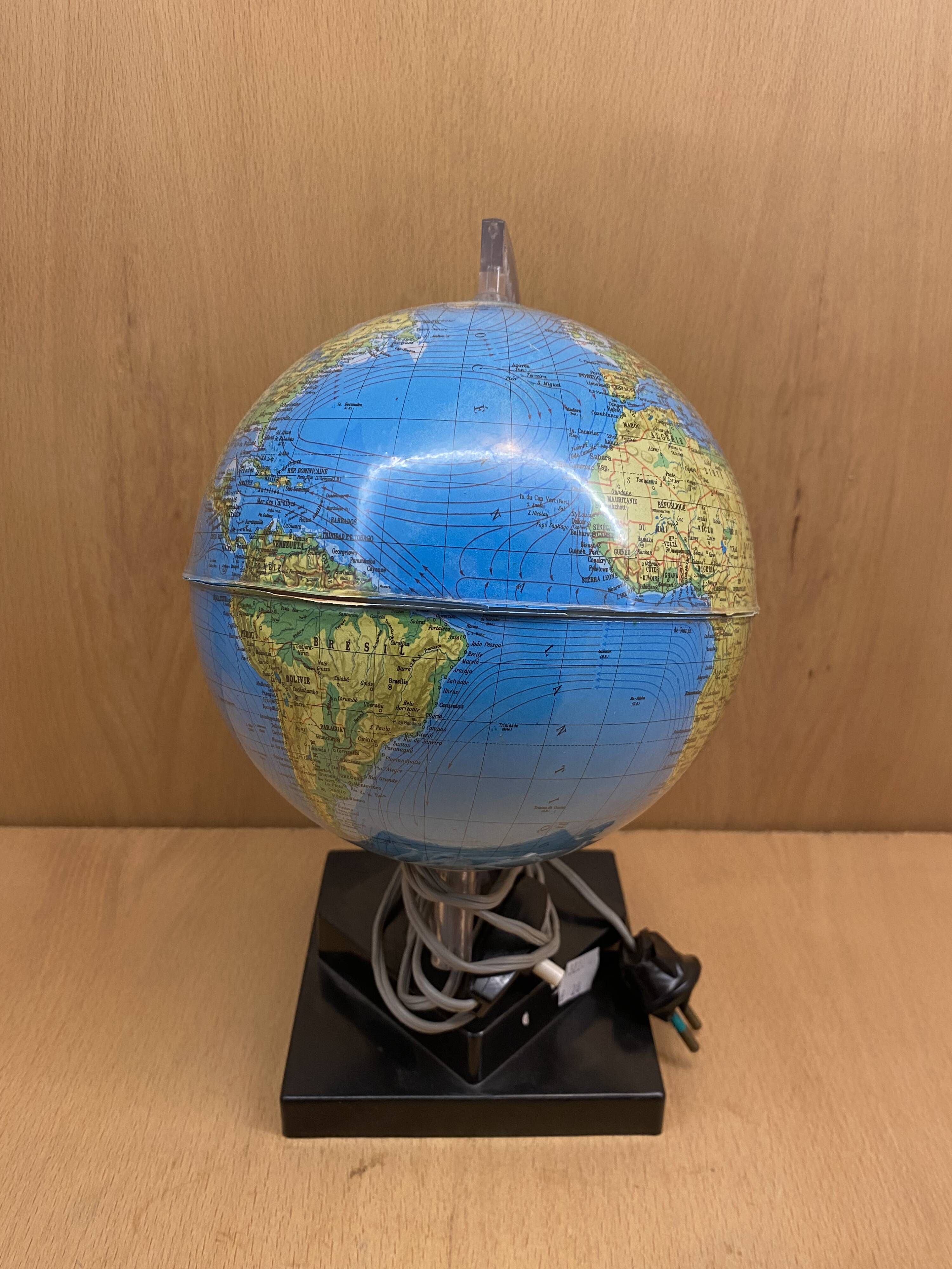 Terrestrial globe 70s