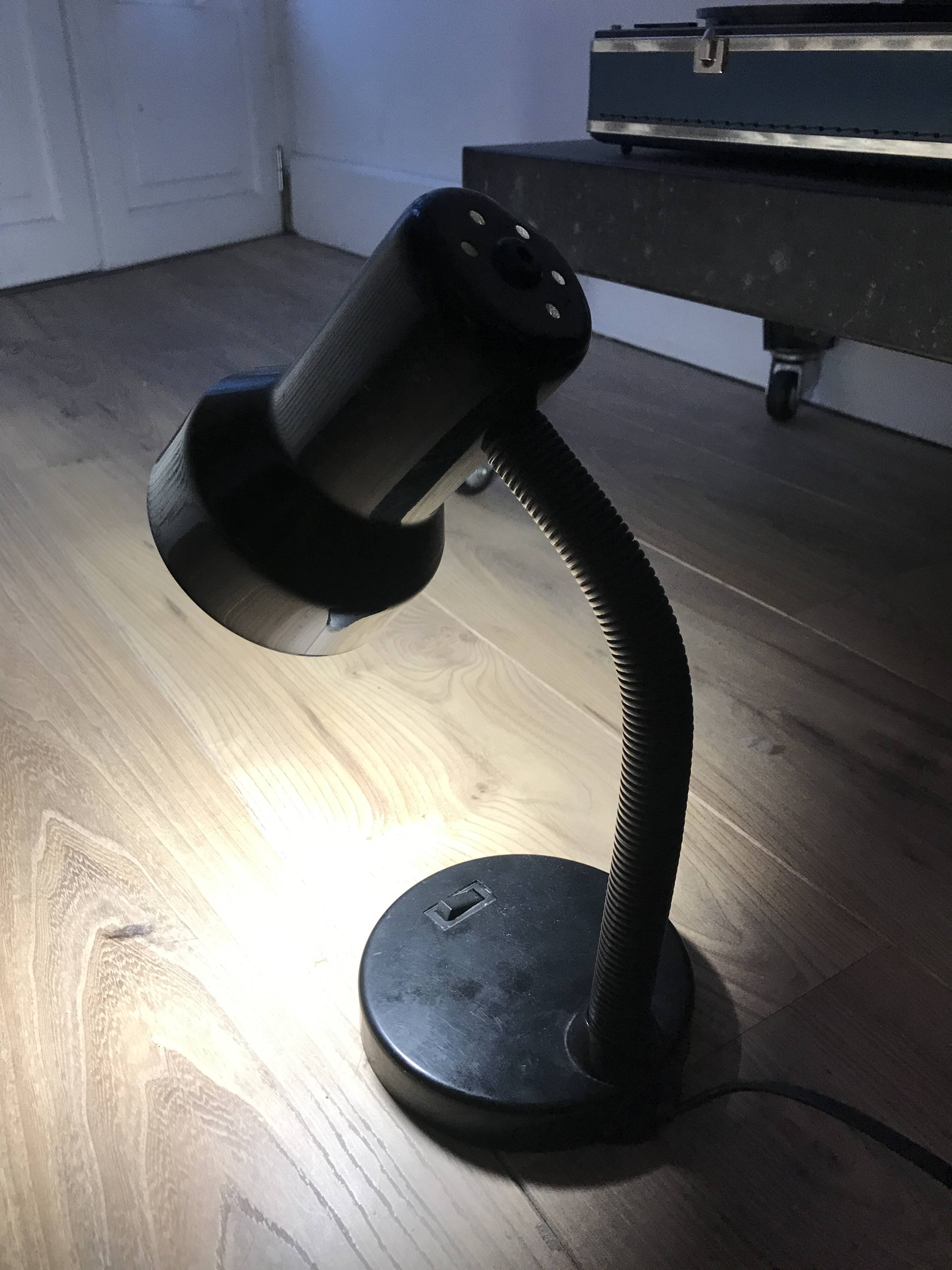 small articulated desk lamp 80s