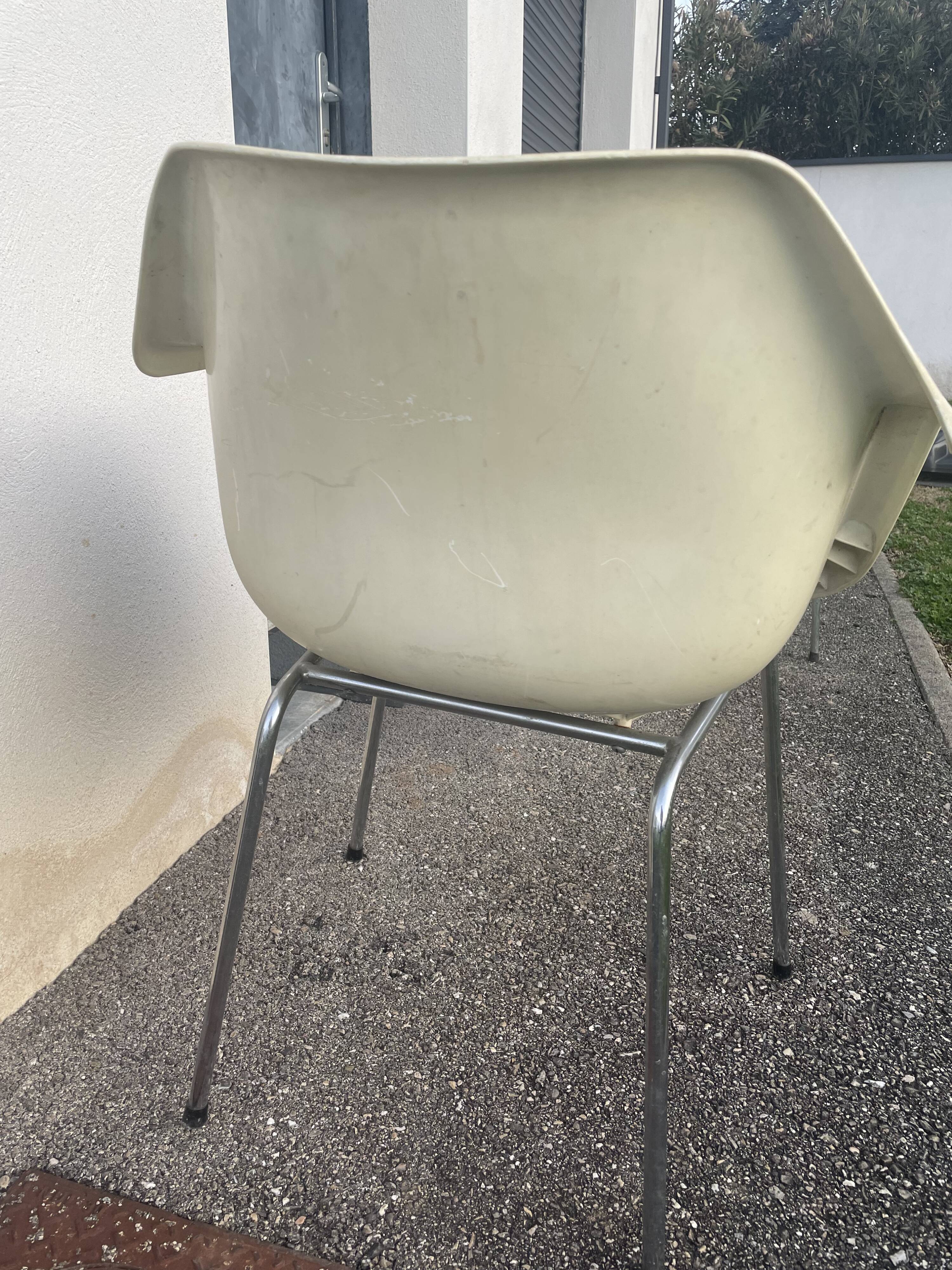 Chair / Plastic armchair White Robin Day