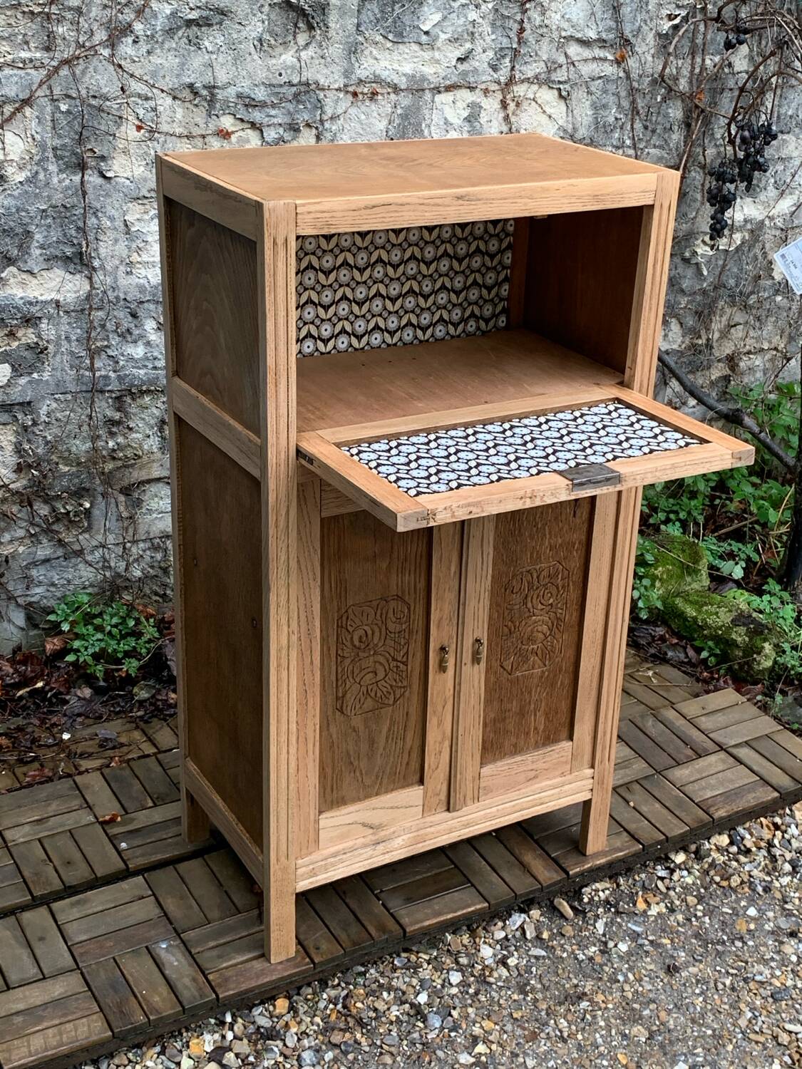 Parisian art deco sideboard in raw oak 1930