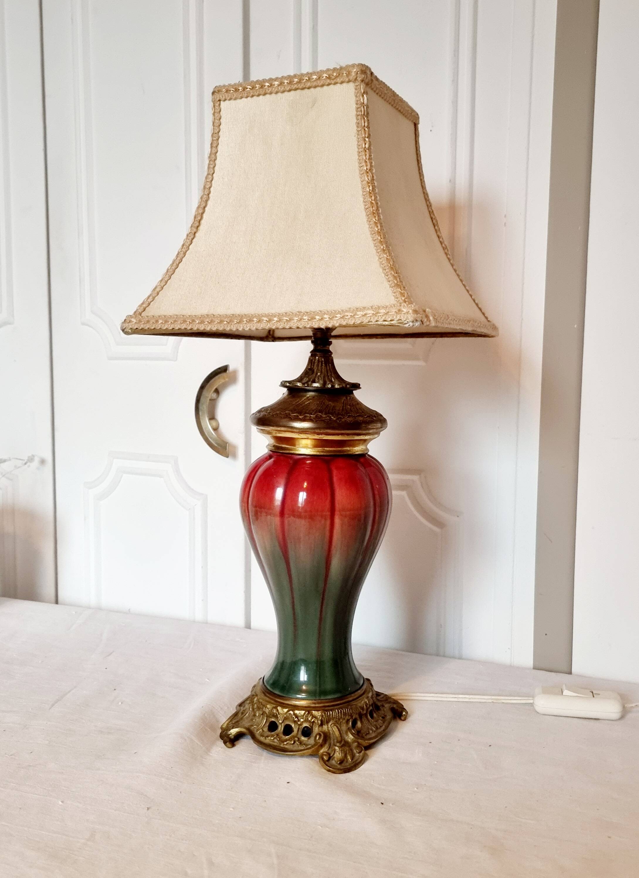 Antique 19th Century Chinese "Oxblood" Lamp Mounted on Bronze - Style