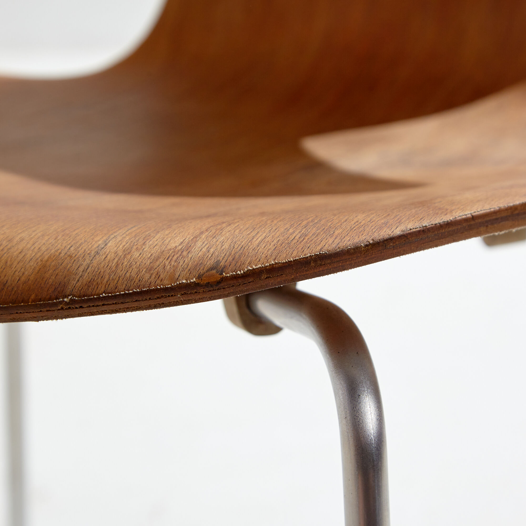 Grand Prix 3130 chair by Arne Jacobsen for Fritz Hansen