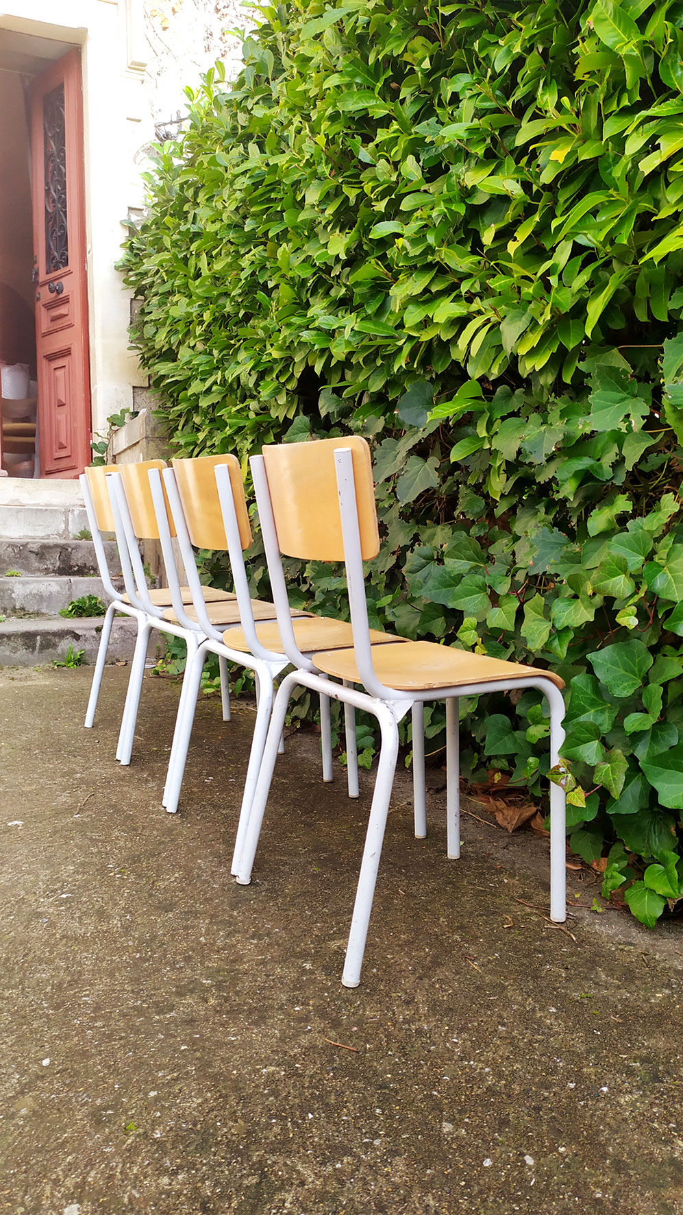 Series of 4 school chairs