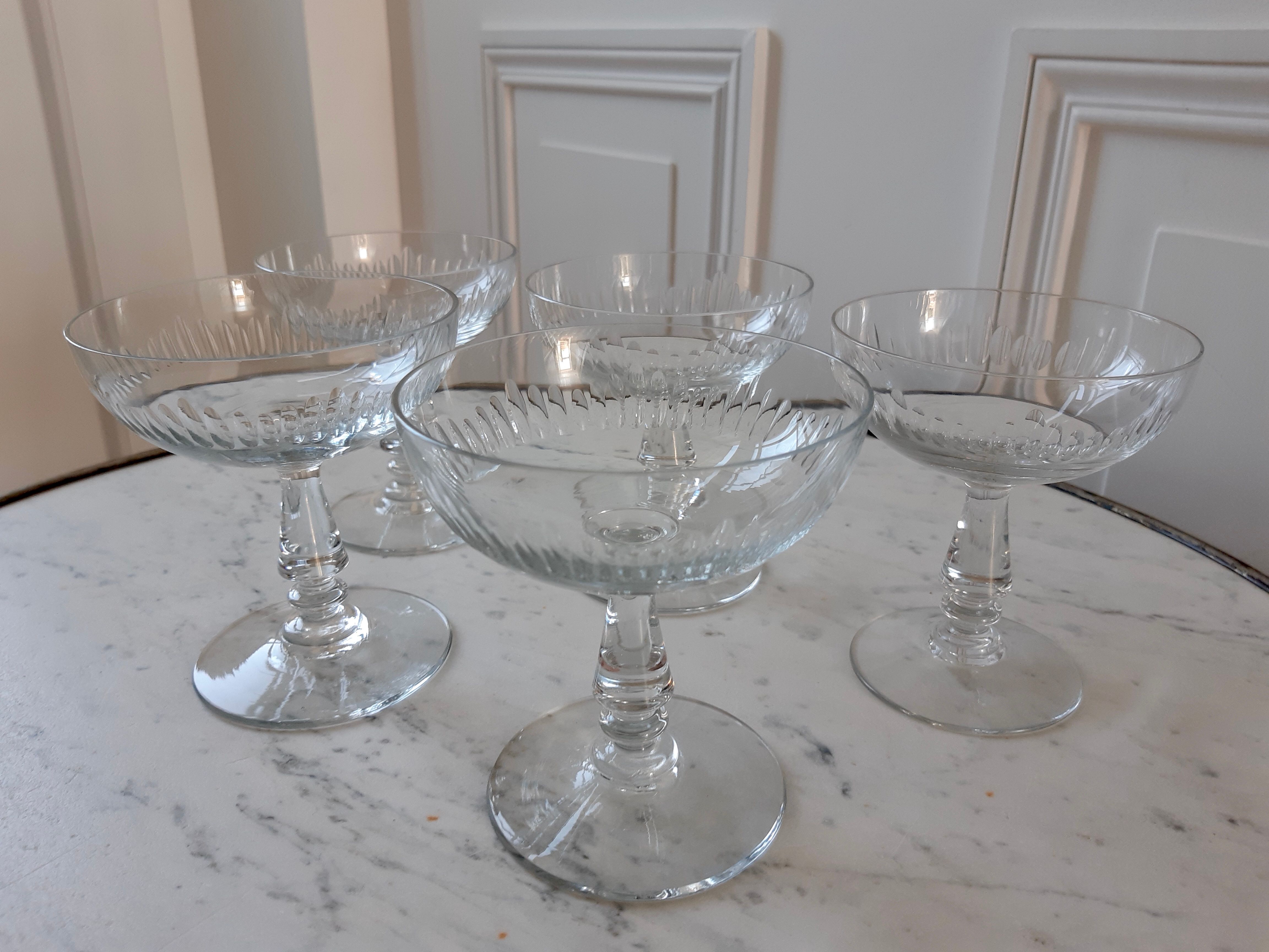 Lot de 5 coupes à champagne en cristallin