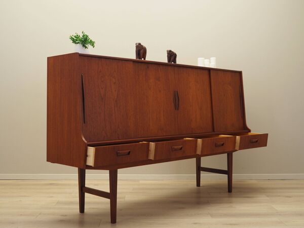 Enfilade en teck, design danois, années 1960, production : Danemark