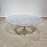 Eero Saarinen coffee table for Knoll