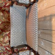 Petit banc d'office en acajou de style Louis XIII
