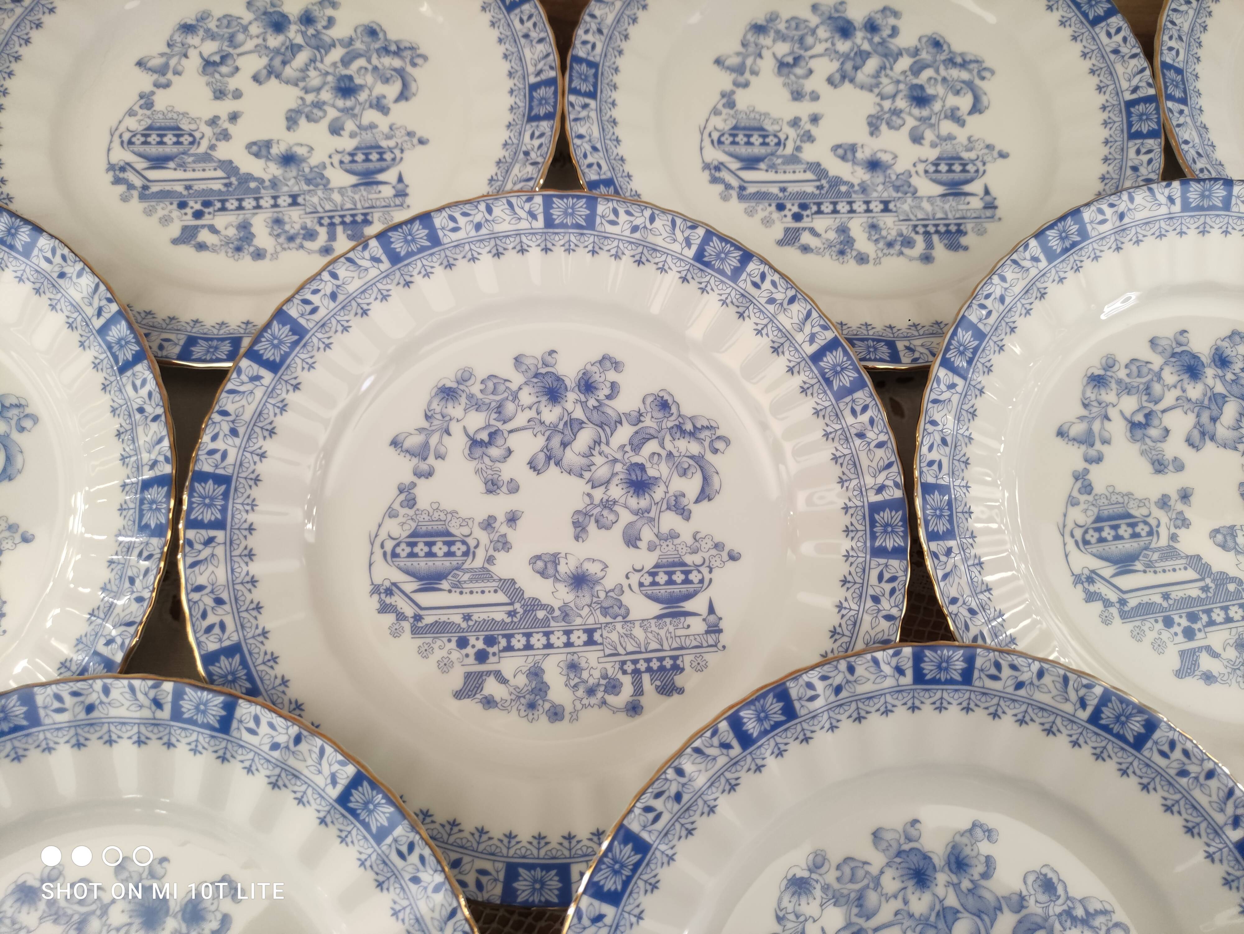 Set of 12 Bavaria porcelain dessert plates model China Blau