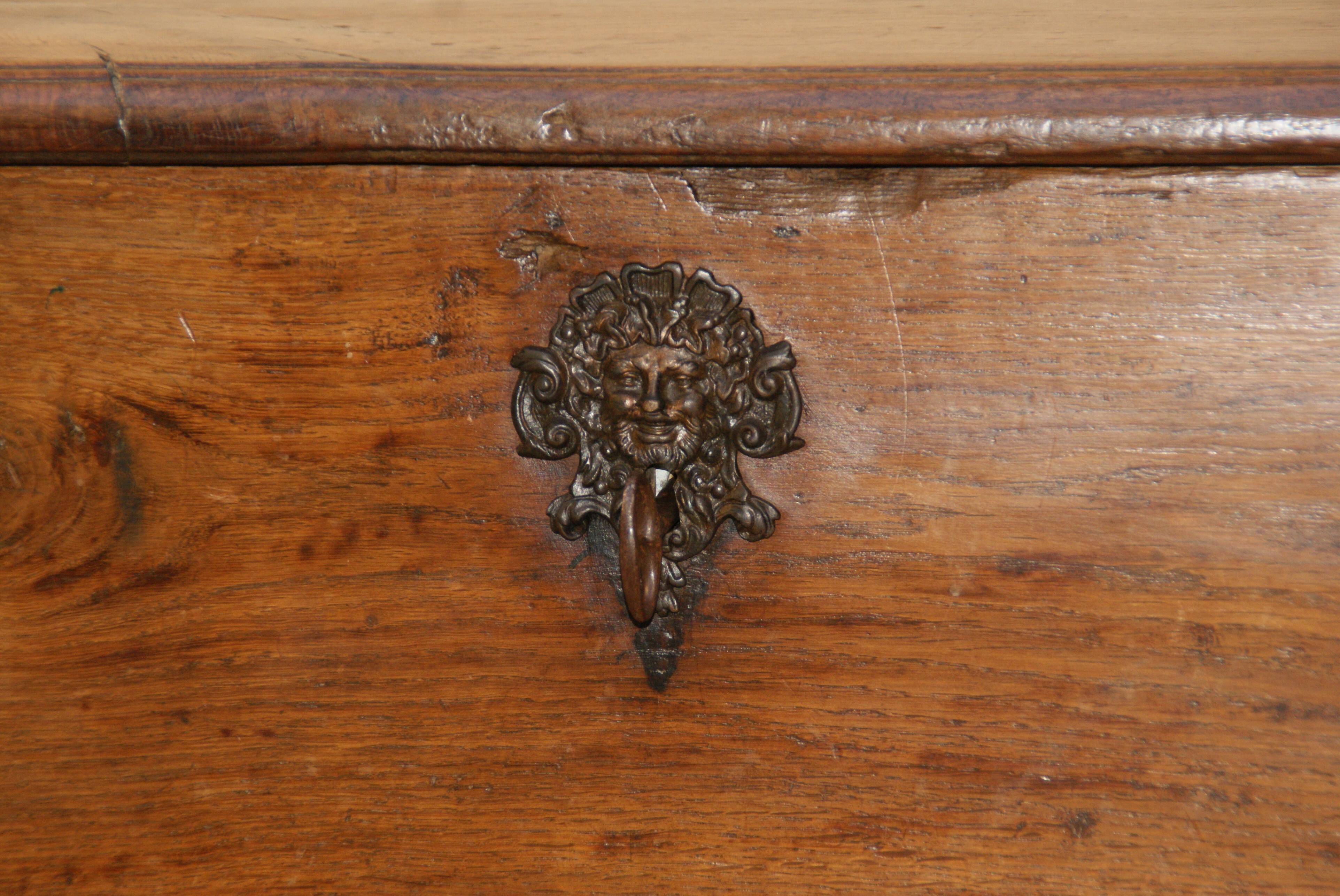 Small Chest Louis XIV - XVIII Century