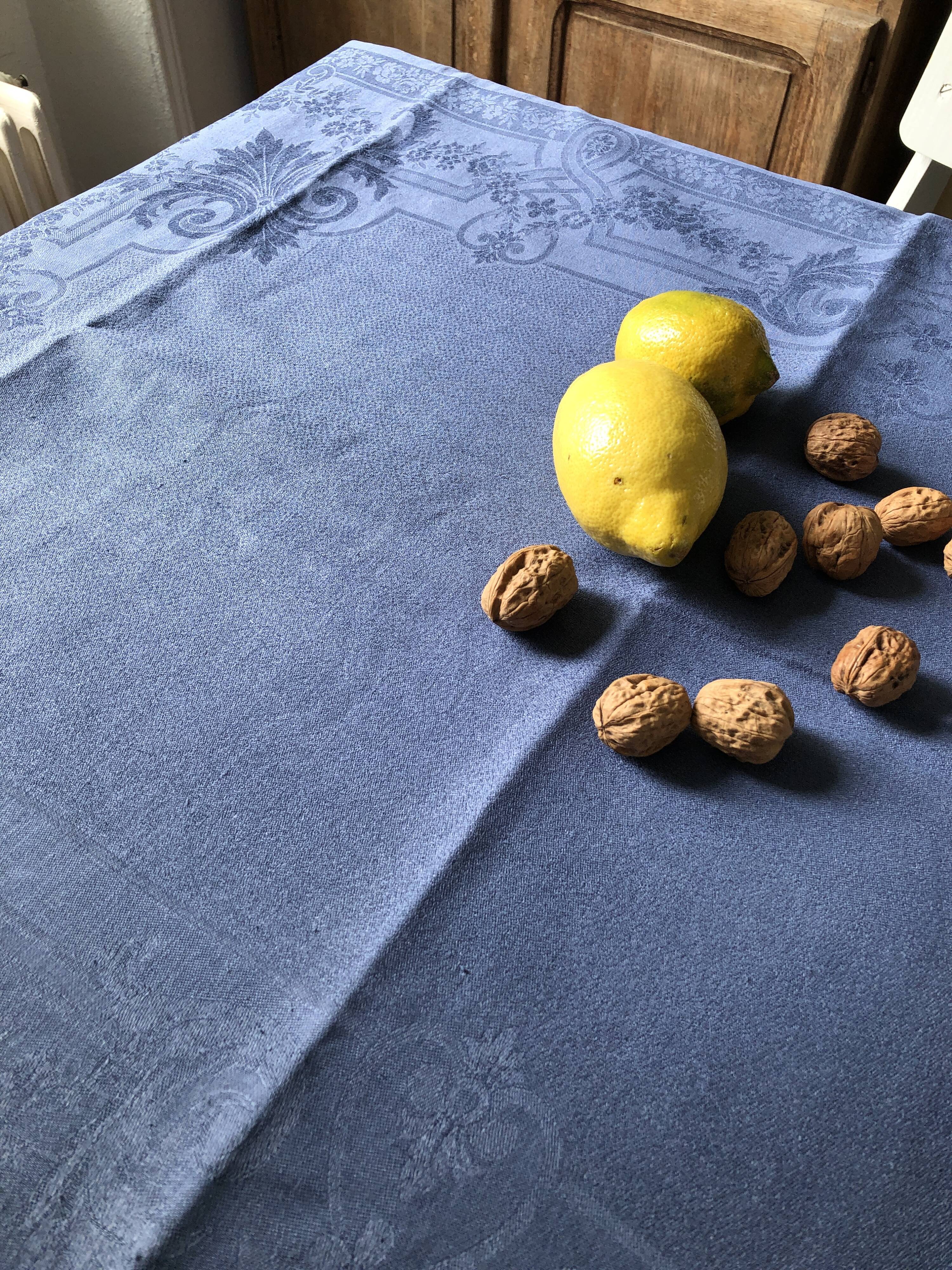 Nappe ancienne lin et coton teinté bleu nattier