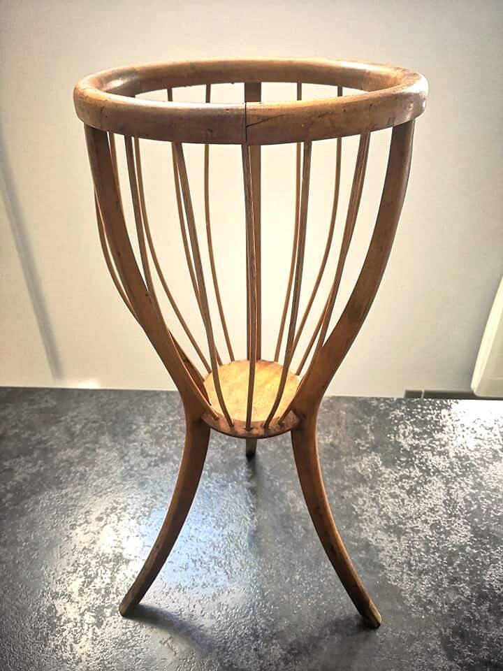Former worker basket serving piece of professional furniture fruit wood support early 1900