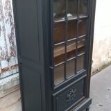 Parisian showcase cabinet