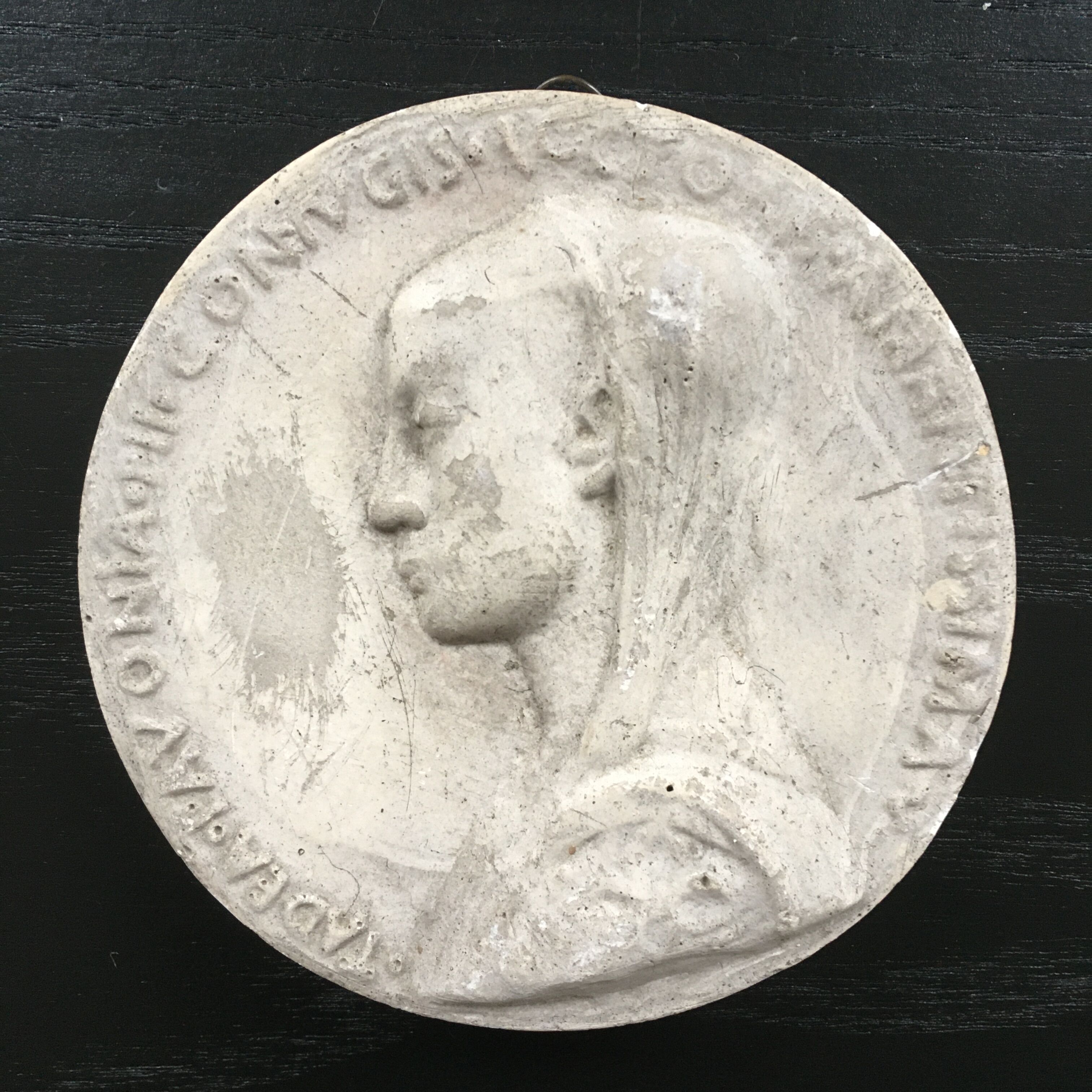 Plaster medallion