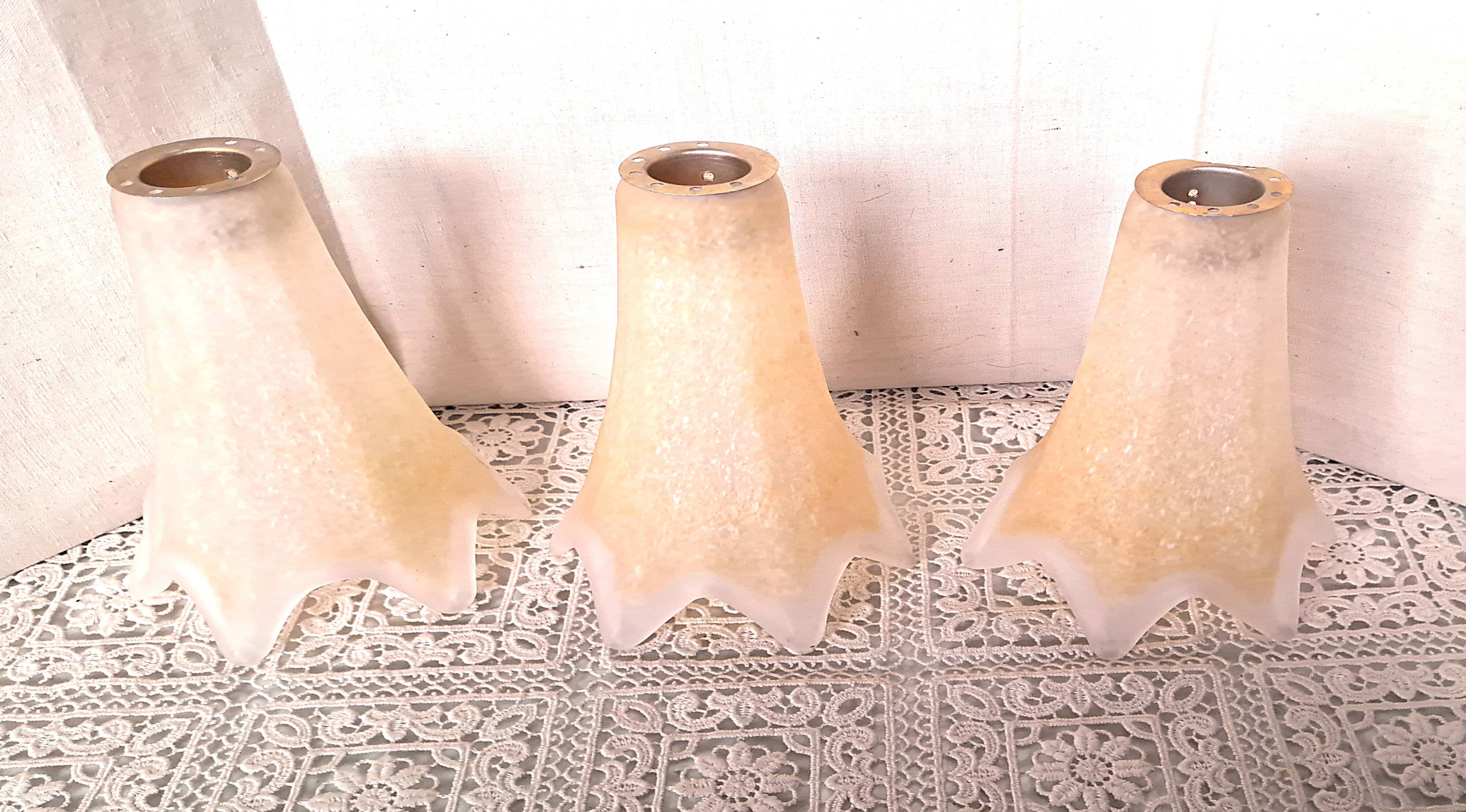 Suspensions Lustre ceiling light Opaline glass France POP 1960 Decoration reduced