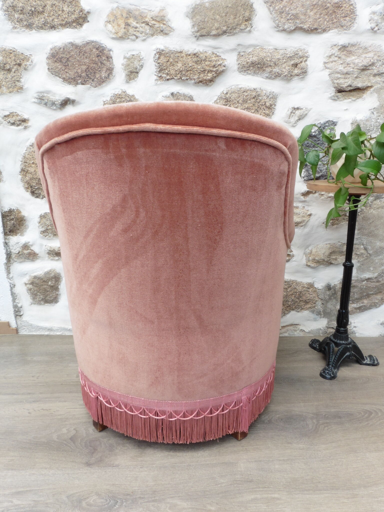Toad old velvet armchair pink