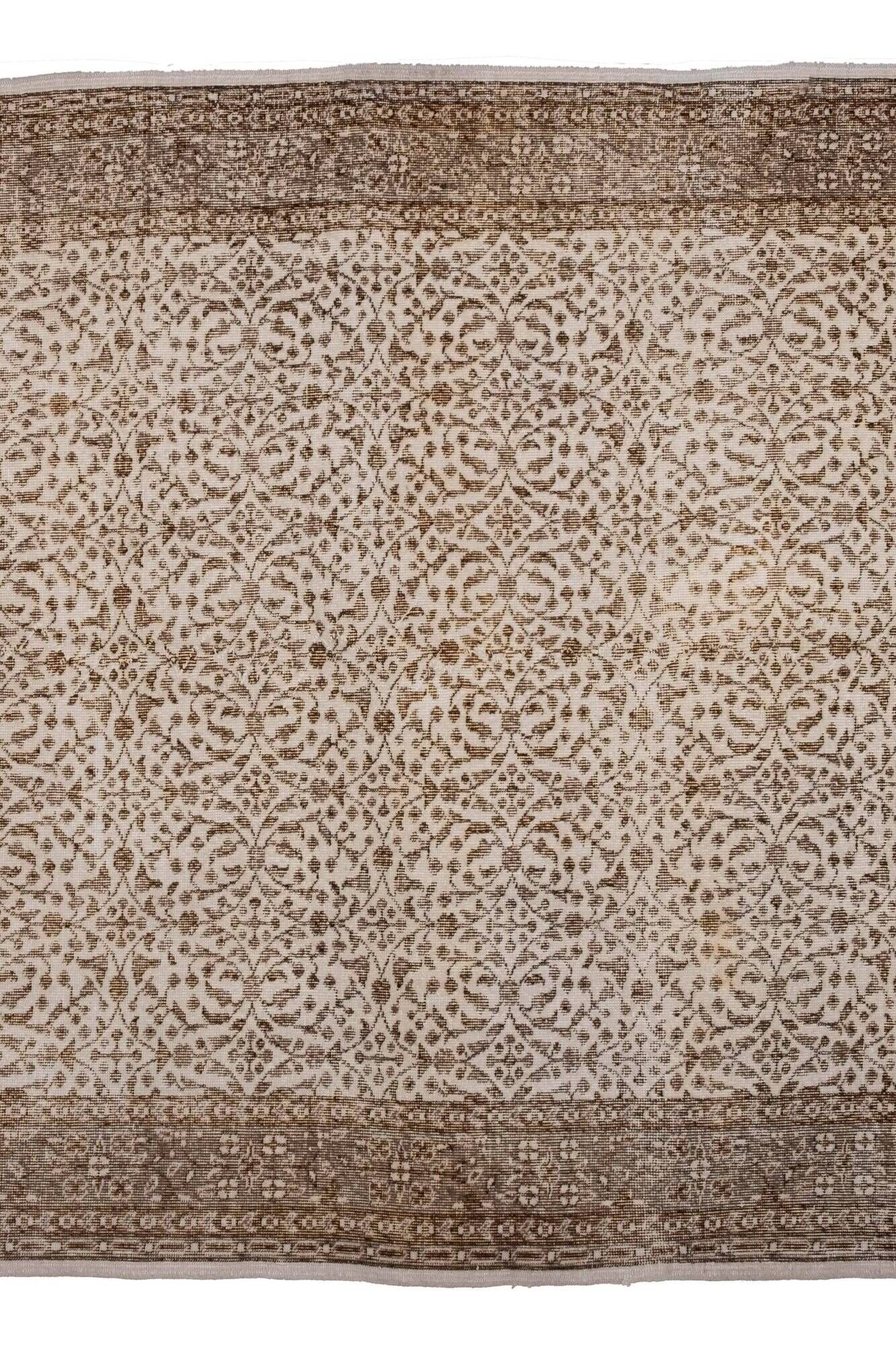 Vintage Turkish Oushak rug 205x304 cm