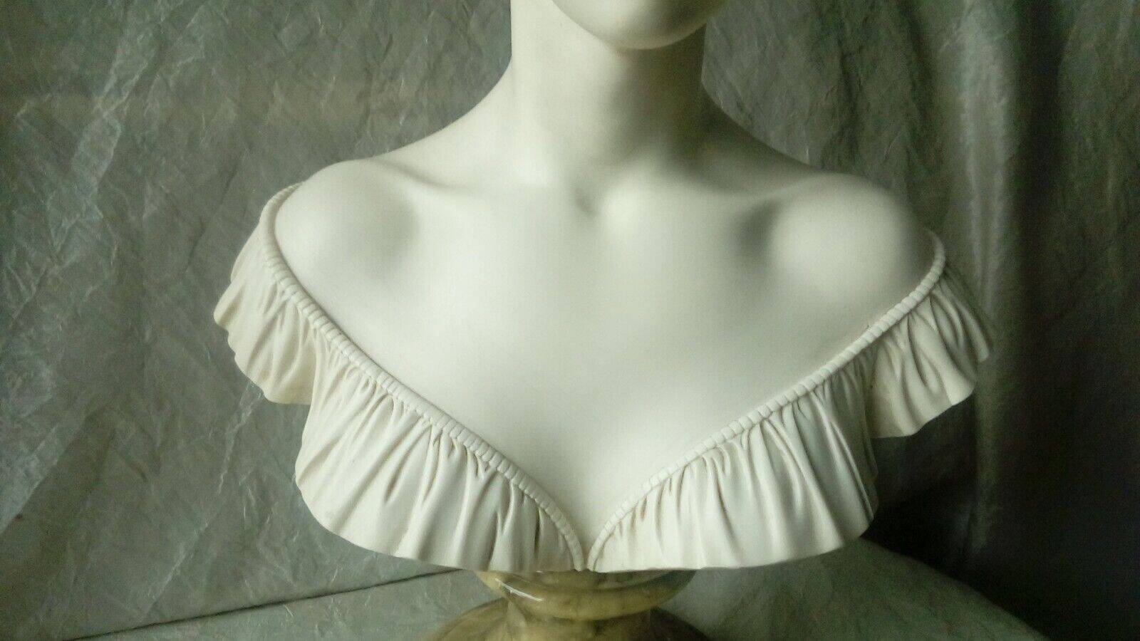 Bust of Josephine de Beauharnais in marble powder, marble base, A.Giannelli