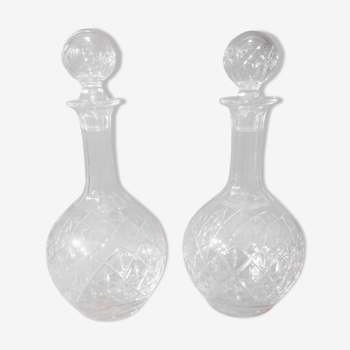 Set of 2 engraved crystal carafes