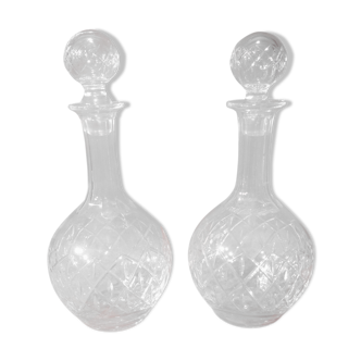 Set of 2 engraved crystal carafes