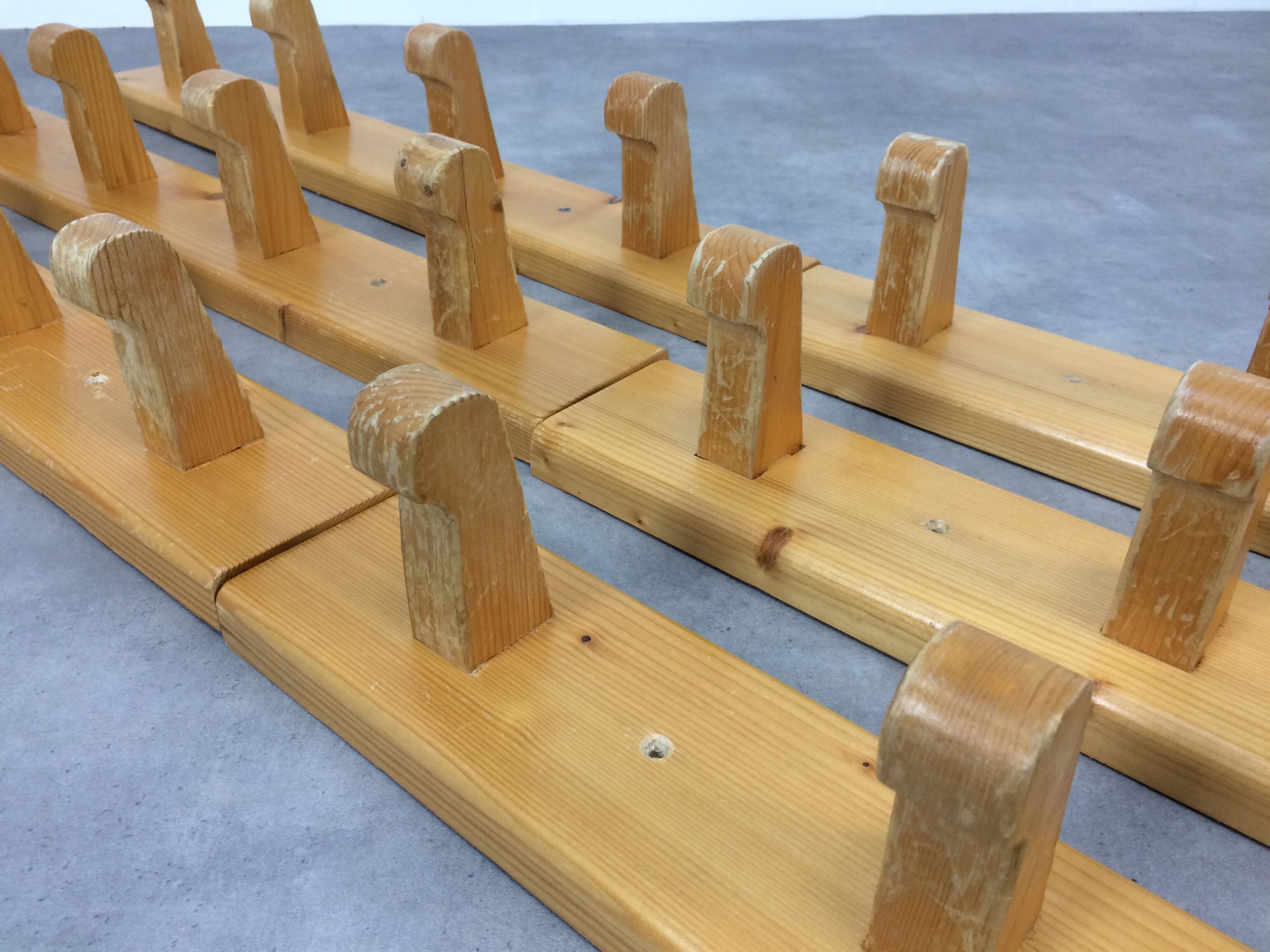 2 pine wall coat racks 4 hooks, chalet decoration