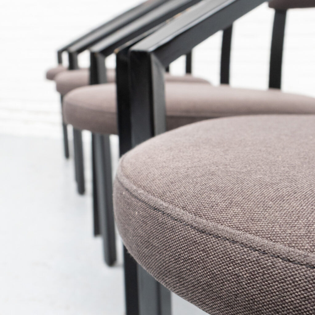 Set of 4 Rosenthal Nostro dining chairs