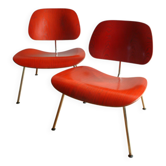 Pair of armchairs, Charles and Ray Eames, LCM model, Vitra edition