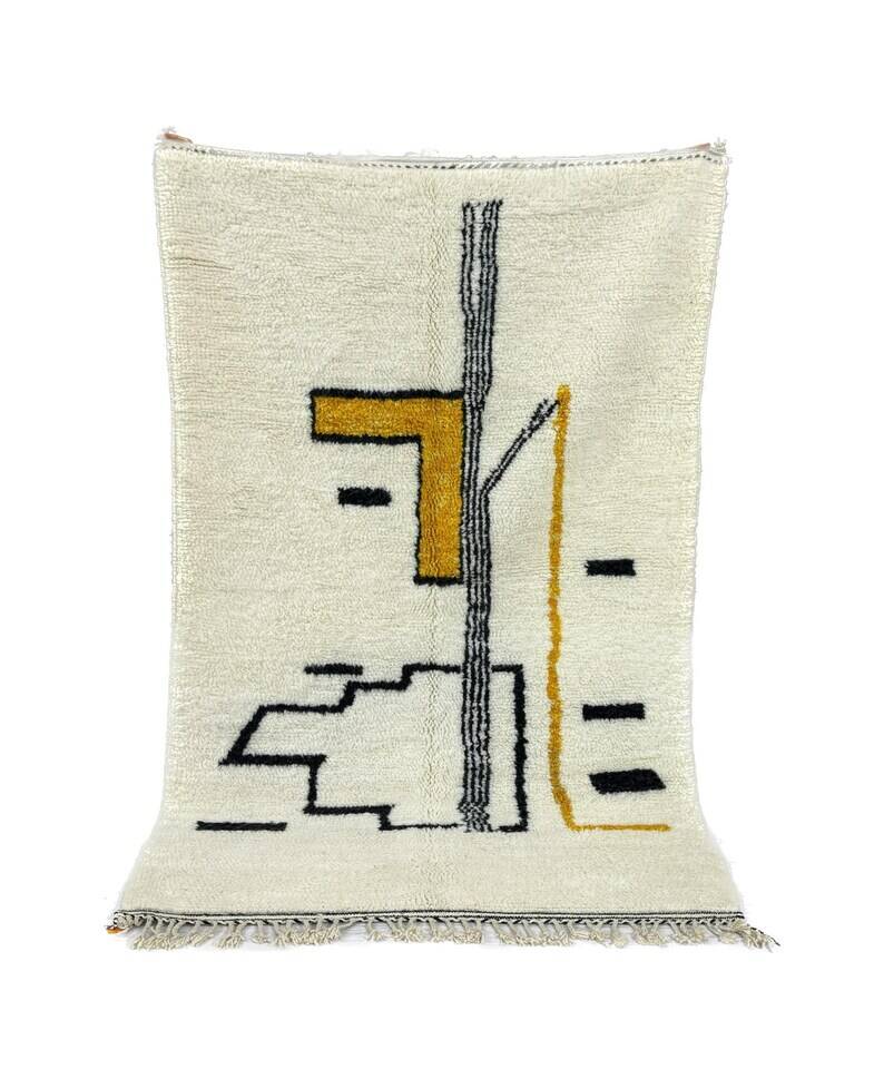 Colorful Beni Mrirt rug size 200 x 300 cm